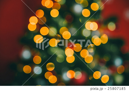 Defocused background Living room ,christmas tree Defocused background Living room ,christmas tree 25807185