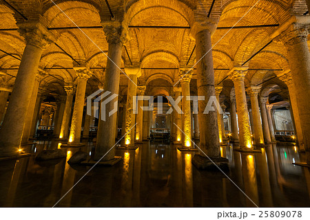 The Basilica Cistern - underground water reservoir 25809078