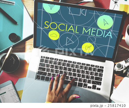 Social Media Internet Multimedia Concept 25817410