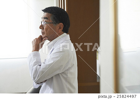 病院　院長室 25824497