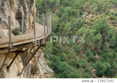 El Caminito del Rey dangerous footpath over wall El Caminito del Rey dangerous footpath over wall 25827141