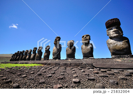 アフ・トンガリキ　イースター島　モアイ 25832004