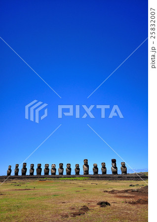 アフ・トンガリキ イースター島 モアイ アフ・トンガリキ イースター島 モアイ 25832007