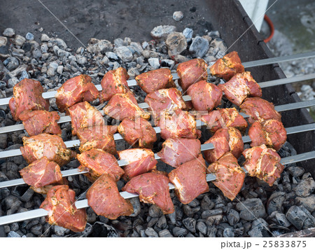 バーベキュー 25833875