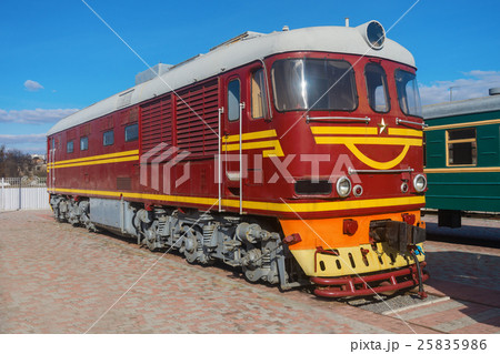 The diesel locomotive 25835986