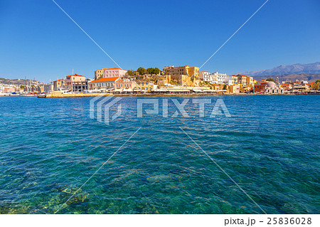 View of the old harbor in Chania, Greece View of the old harbor in Chania, Greece 25836028