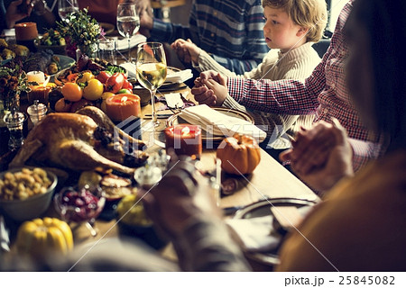 People Holding Hands Praying Thanksgiving Celebration Concept 25845082