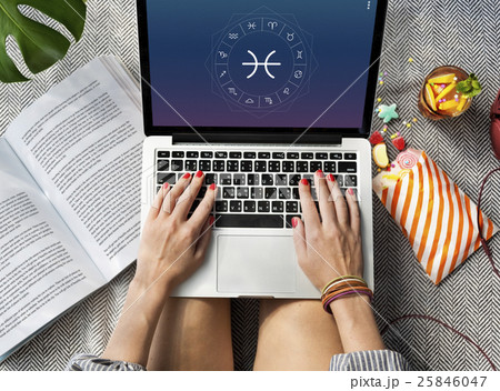 Pisces Horoscope Zodiac Fortune Symbol Graphic Concept 25846047