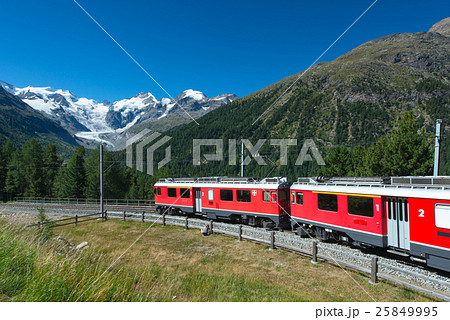 Swiss mountain train Bernina Express crossed Alps 25849995