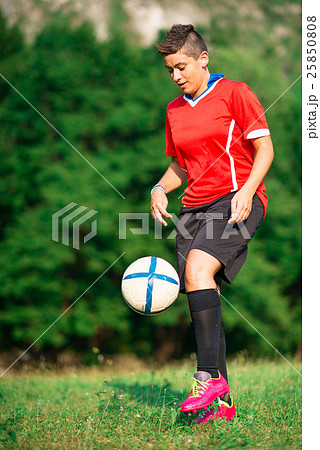 Woman footballer Woman footballer 25850808