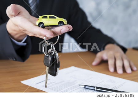 Car key for Vehicle Sales Agreement. Car key for Vehicle Sales Agreement. 25856388