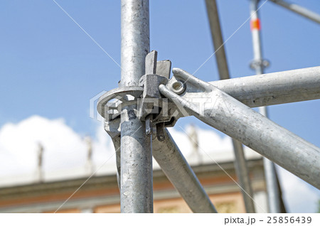 clamp scaffolding 25856439