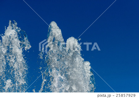 水しぶき 25857929