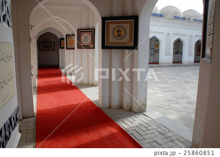 ユースフ・ハーッス・ハージブの墓(玉素甫・哈斯・哈吉甫墓) ユースフ・ハーッス・ハージブの墓(玉素甫・哈斯・哈吉甫墓) 25860851