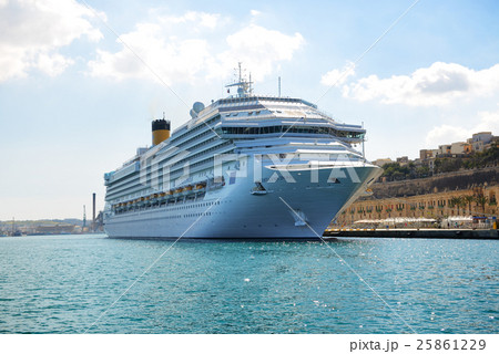 The Costa Fascinosa cruise ship 25861229