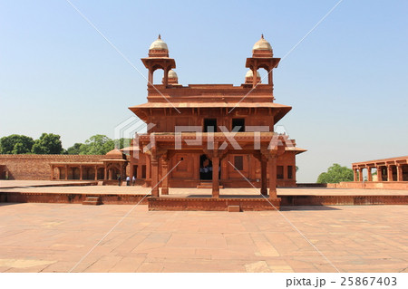 世界遺産　ファテープル・シクリ　インド　アグラ 25867403