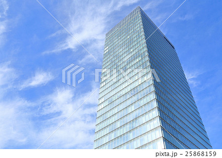 ビジネスイメージ　【オフィスビル】 25868159