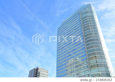 ビジネスイメージ　【オフィスビル】 25868162