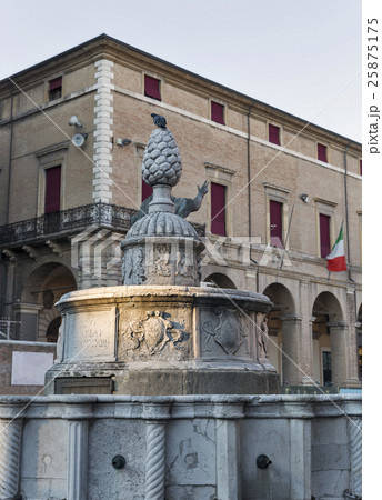 Fountain of Pigna in Rimini, Italy 25875175