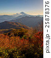 紅葉と富士 25878376