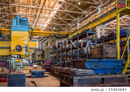 Interior of industrial plant workshop Interior of industrial plant workshop 25884684