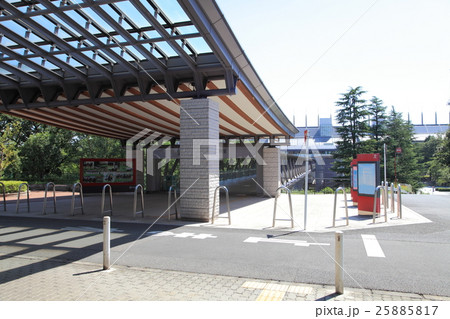 東京競馬場　府中市 25885817