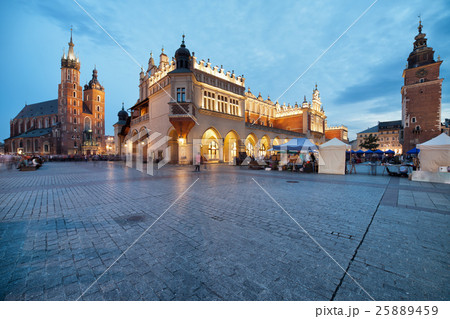 Old Town of Krakow at Dusk in Poland Old Town of Krakow at Dusk in Poland 25889459