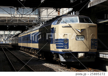 寝台車両の583系電車 寝台車両の583系電車 25895272