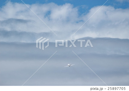 雲と青空 その29。 Clouds and blue sky 雲と青空 その29。 Clouds and blue sky 25897705
