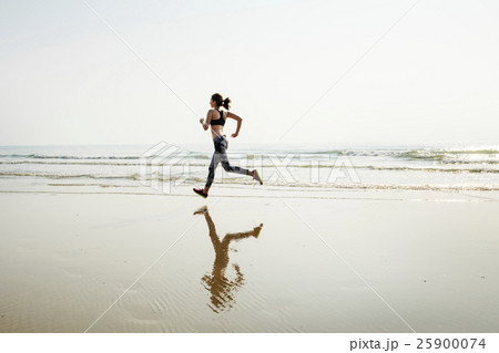 Running Exercise Training Healthy Lifestyle Beach Concept 25900074