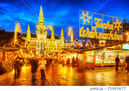 Christmas market in Vienna 25905677