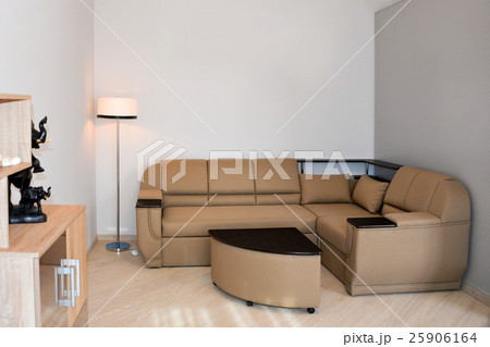 Modern, simple interior in light apartments Modern, simple interior in light apartments 25906164