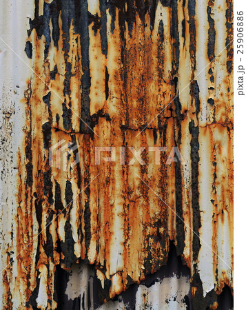 塗装が錆びてボロボロ腐蝕の波板-2 25906886