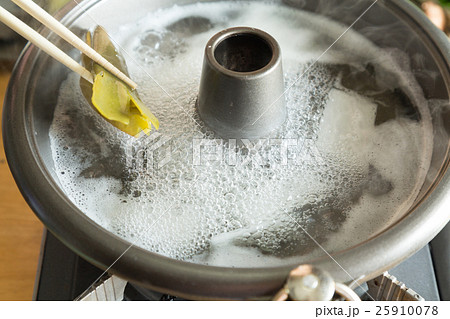 鍋の出汁取り 鍋の出汁取り 25910078