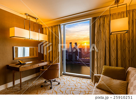 Hotel room and Singapore view 25910251