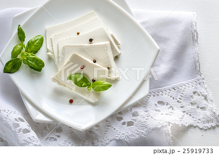 Ricotta cheese Ricotta cheese 25919733