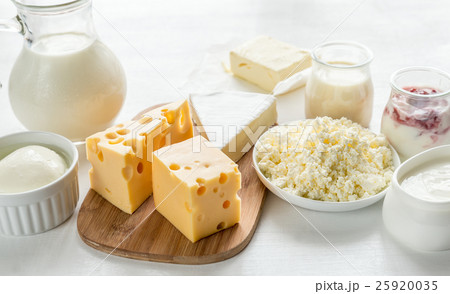 Assortment of dairy products Assortment of dairy products 25920035