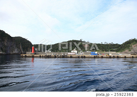 伊豆七島 式根島の野伏港 伊豆七島 式根島の野伏港 25922363