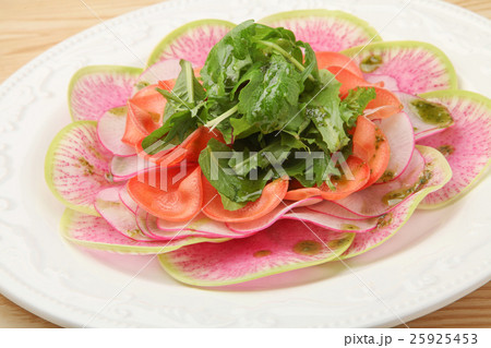 根菜のサラダ 25925453