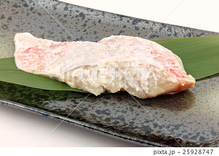 金目鯛の粕漬 25928747