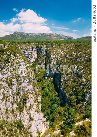 Beautiful landscape of the Gorges Du Verdon in 25934602