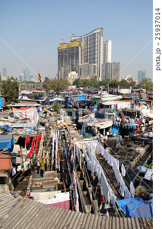 ムンバイの洗濯場　ドービー ガート 25937014