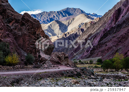 Road in Himalayas with mountains 25937947