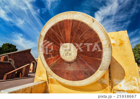 Narivalaya Yantra - Sundial in Jantar Mantar 25938667