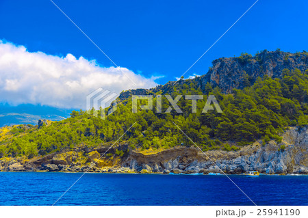 View of rocky seashore of Alanya 25941190