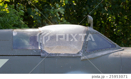 Canopy of a Supermarine Spitfire 25953071