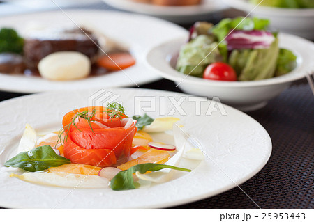 高級フランス料理店 25953443