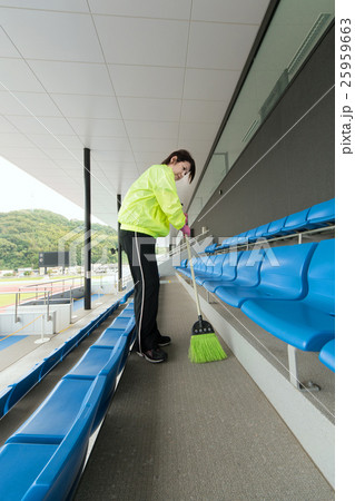 施設作業スタッフ 施設作業スタッフ 25959663