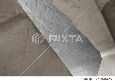 SEOUL, SOUTH KOREA - AUGUST 14, 2016 25960825