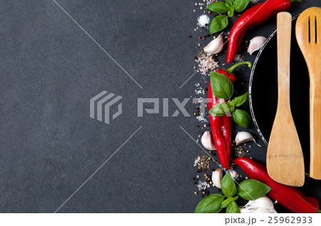 Vegetables, fresh herbs, hot spices 25962933